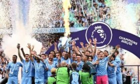 Premier League: Manchester City sali� campe�n en tensa definici�n
