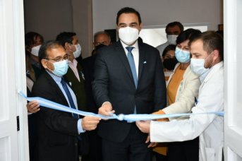 Plan integral: el Gobernador encabezó apertura de obras en el Hospital Vidal de Corrientes

