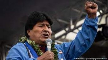 Evo Morales volvió a arremeter contra Luis Arce en el aniversario de la fundación del MAS