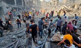 Negociaciones estancadas, temor por los rehenes y dudas por los desplazados: la guerra en Gaza cumple 6 meses
