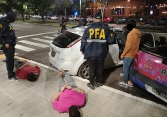 Federales apresaron a presuntos narcos en la avenida costanera