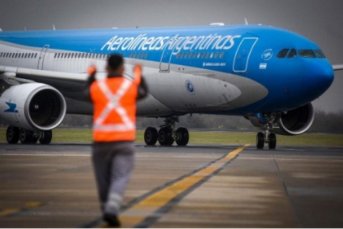 Aerolíneas Argentina, Enarsa, Radio y Televisión Argentina e Intercargo, las empresas que serán privatizadas si aprueban la Ley Bases