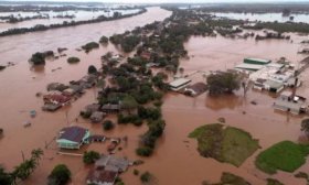 Hay al menos 57 muertos y ms de 60 desaparecidos por las inundaciones